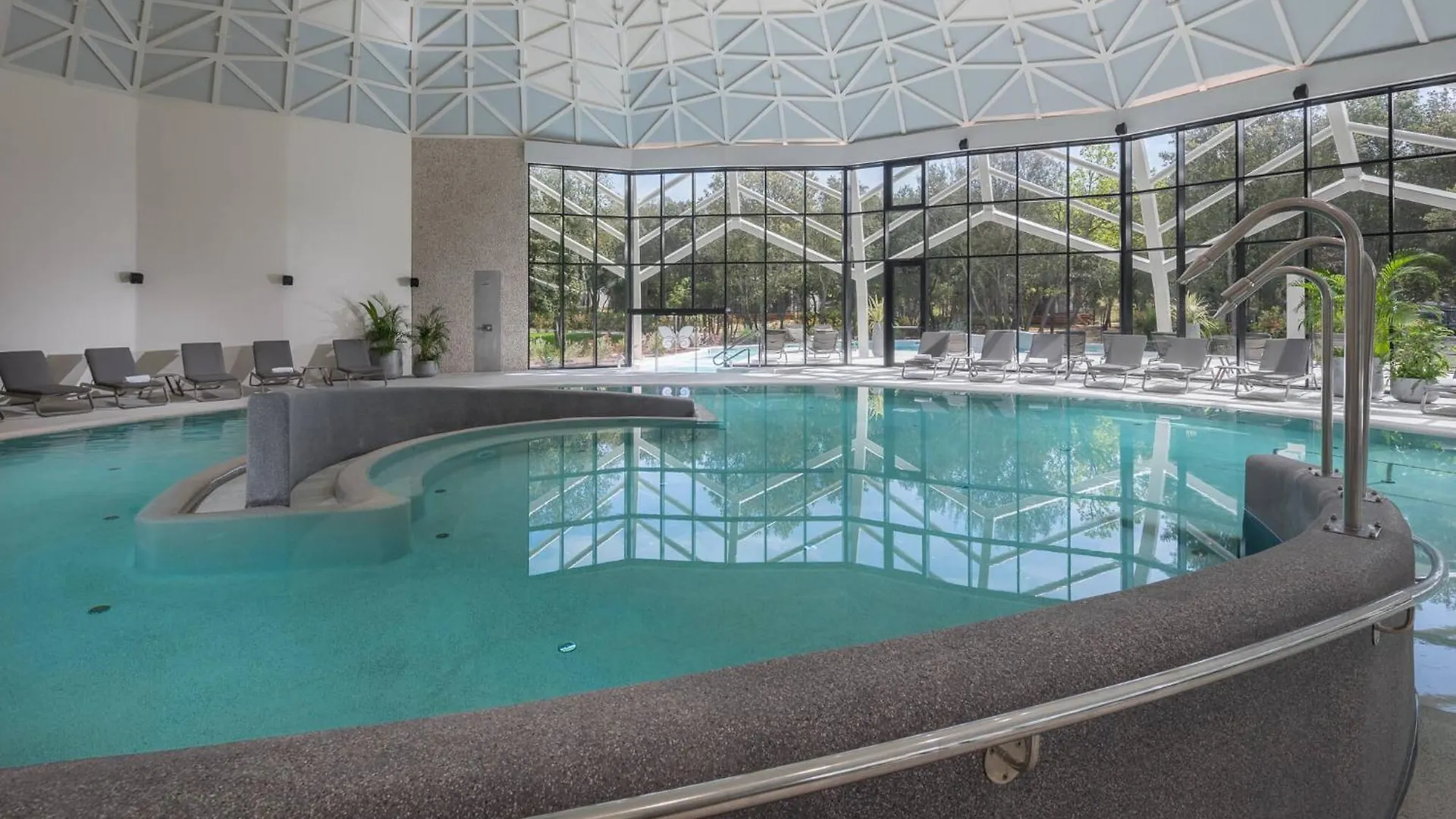 Ferienpark Luxury Glamping Bay Villas Porto Bus Bale